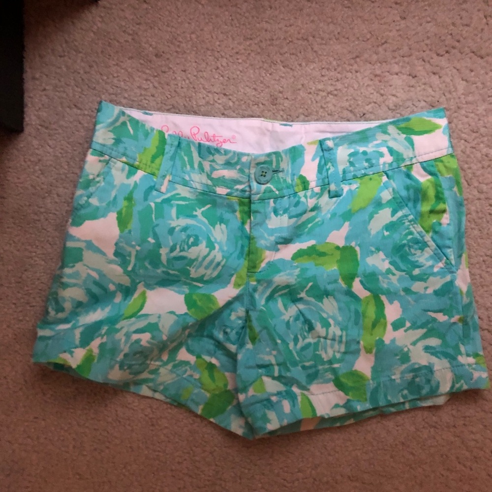 Lilly Pulitzer Callahan First Impressions shorts